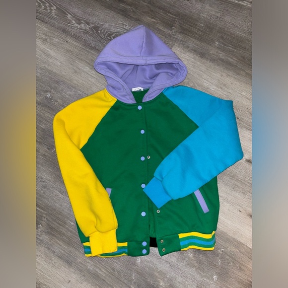 Jacket - Picture 3 of 4